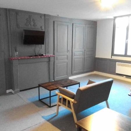 Appartement Tout Equipe Hypercentre Limoges Exterior photo
