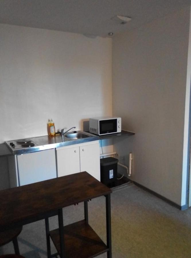 Appartement Tout Equipe Hypercentre Limoges Exterior photo
